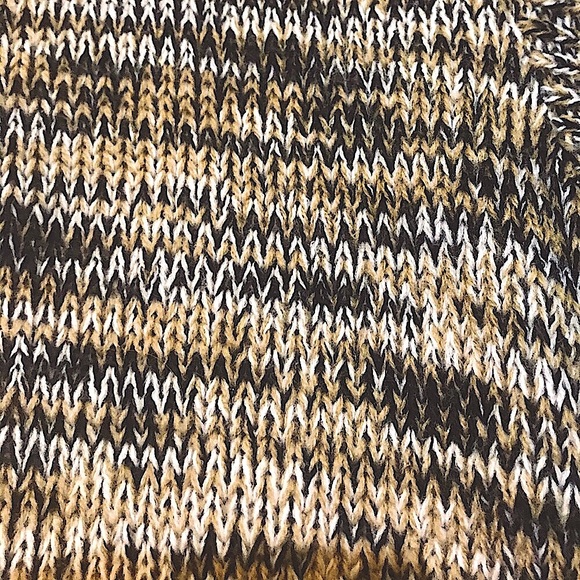 🆕🎉🔥HOST PICK CHARLOTTE RUSSE CARDIGAN SUPER CUTE&CHIC&STYLISH SOO SOFT!! NWOT - Picture 4 of 6